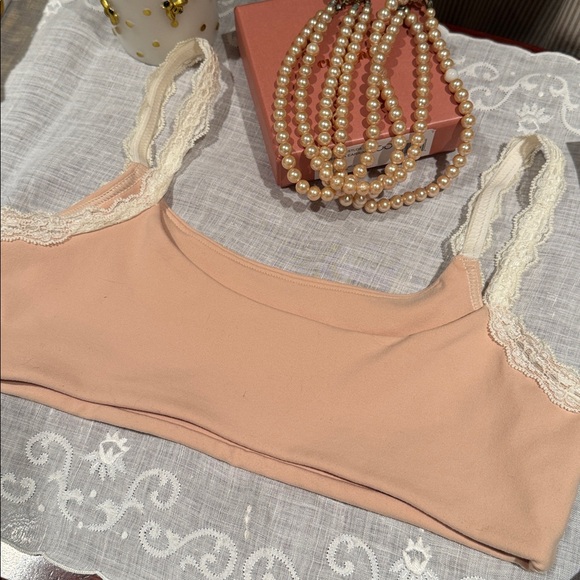 TOP SECRET LUXURY INTIMATE BRALETTE IN NUDE WITH LACE STRAPS IN CREAM SIZE SMALL - Picture 4 of 8